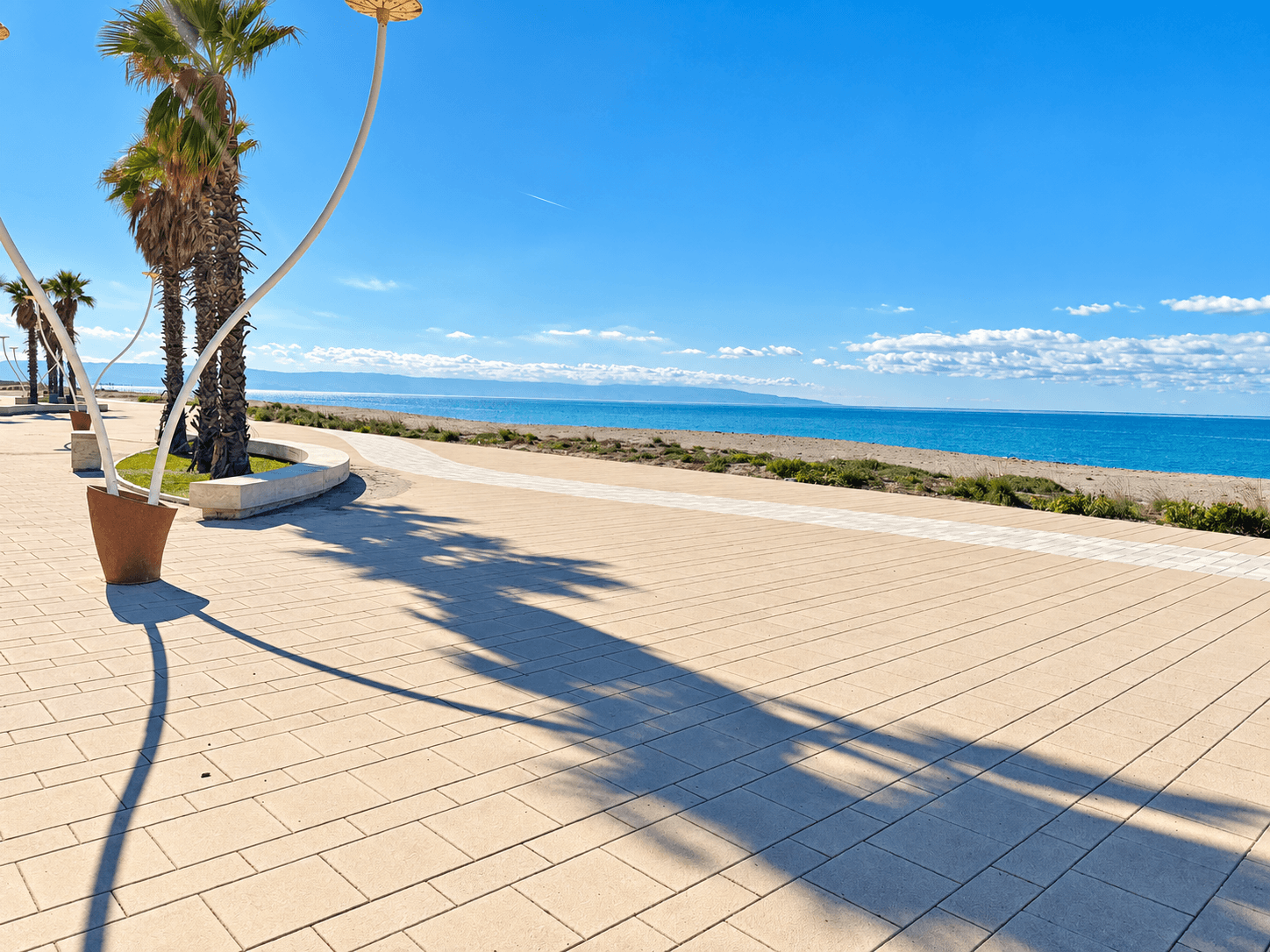 Appartamento al mare con spazio esterno in zona Ginepri – Lamezia Terme