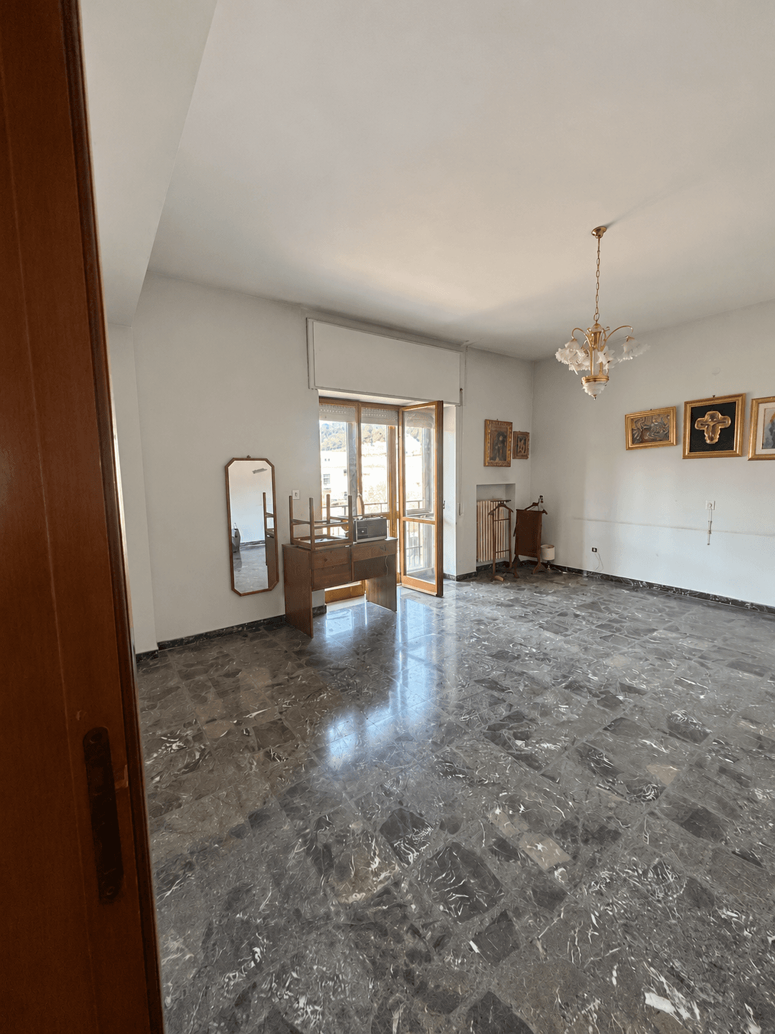 Ampio appartamento di 232 m² in Via Colelli – Lamezia Terme